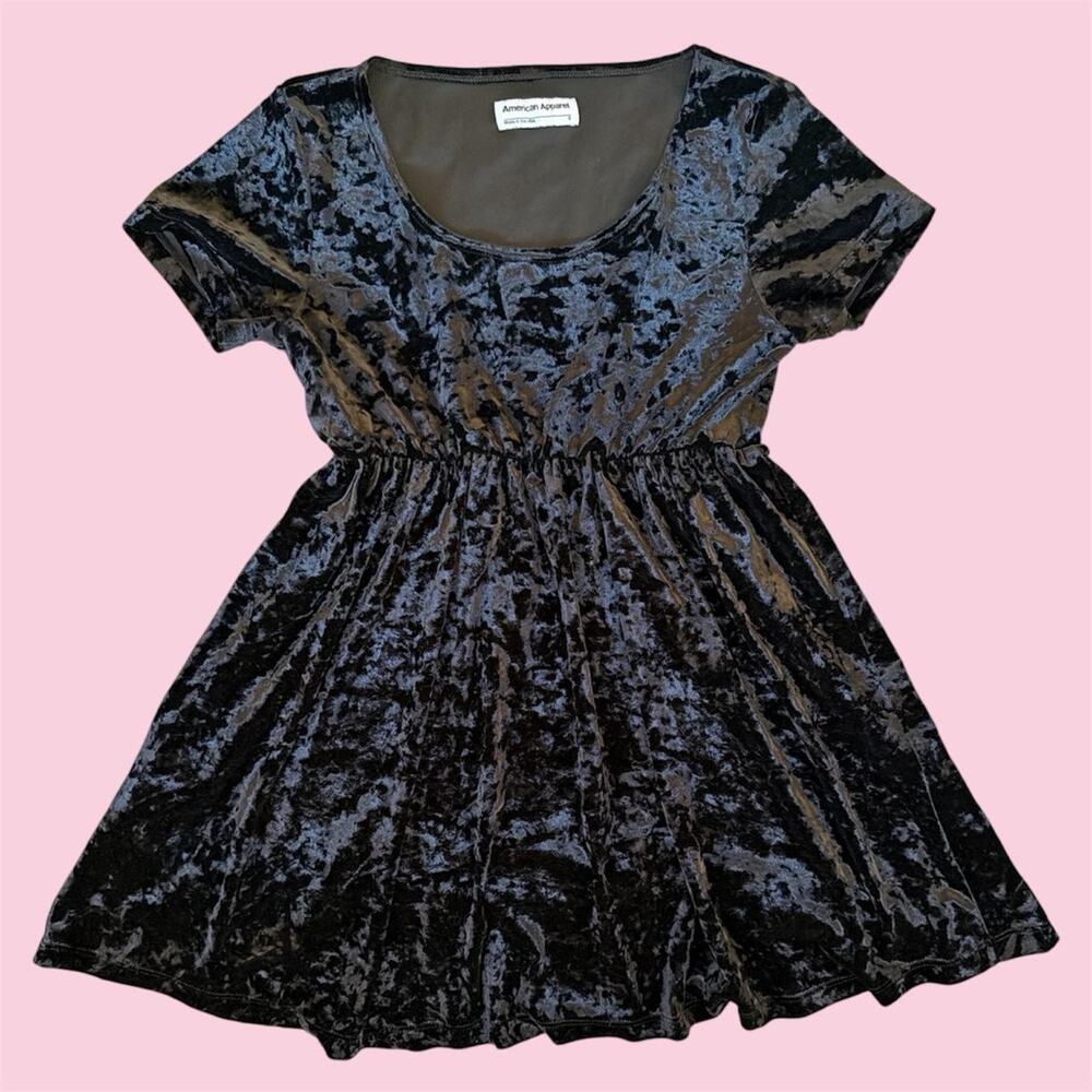 Iconic 2010’s Tumblr American Apparel black velvet babydoll dress size S